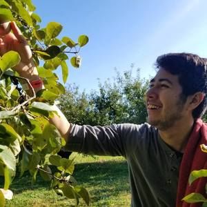 Meet your Posher, Rodrigo